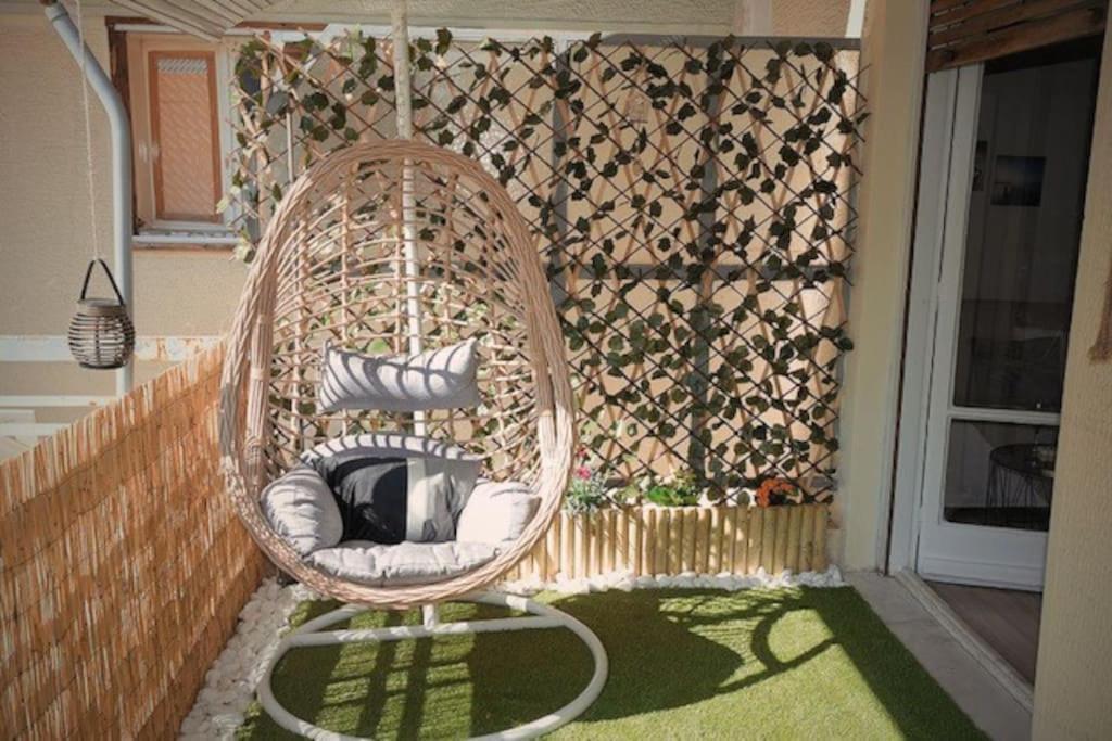 Cozy In The Heart Of Athens! * Atena