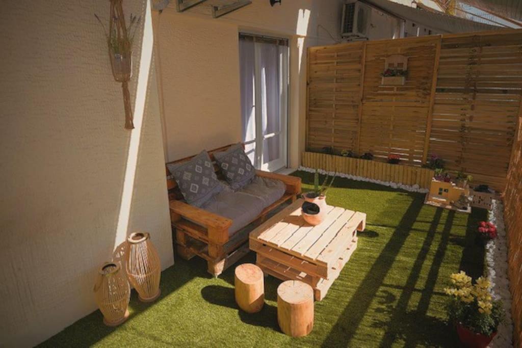 Apartment Cozy In The Heart Of Athens! Athens